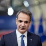 Σέ τί συμφωνοῦν λαός καί Κολωνάκι