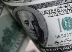 Ο πόλεμος στο Ιράν αποκάλυψε την αδυναμία του δολαρίου