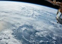 Η NASA ξεκινά νέα αποστολή για να ανακαλύψει από πού προέρχεται το μυστηριώδες ενεργειακό δαχτυλίδι γύρω από τη Γη Η NASA ξεκινά νέα αποστολή για να ανακαλύψει από πού προέρχεται το μυστηριώδες ενεργειακό δαχτυλίδι γύρω από τη Γη