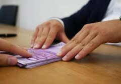 Τα επαγγέλματα της επόμενης 10ετίας στην Ελλάδα: Ποιοι κλάδοι δίνουν μισθούς άνω των 2.000 ευρώ, δείτε γράφημα