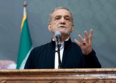 Μ.Πεζεσκιάν: «Διάλογος δεν σημαίνει παράδοση – Θα διαφυλάξουμε τα συμφέροντά μας ακόμα και με τίμημα της ζωής μας» Μ.Πεζεσκιάν: «Διάλογος δεν σημαίνει παράδοση – Θα διαφυλάξουμε τα συμφέροντά μας ακόμα και με τίμημα της ζωής μας»