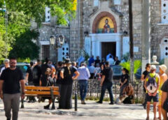 Αίγιο: Ράγισαν καρδιές στο τελευταίο αντίο για την μητέρα και τον γιο που δολοφονήθηκαν Αίγιο: Ράγισαν καρδιές στο τελευταίο αντίο για την μητέρα και τον γιο που δολοφονήθηκαν
