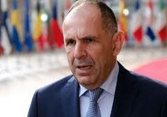 Αναμένουμε αν η συγκεκριμένη, απαράδεκτη απάντηση του ουκρανικού υπουργείου εξωτερικών στο ελληνικό διάβημα, γίνει αποδεκτή από τον Γεραπετρίτη