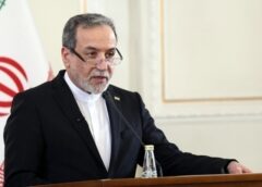 Τεχεράνη: Οποιαδήποτε “παρέμβαση” στη διαχείριση των στενών του Ορμούζ θέτει τον κίνδυνο αύξησης της έντασης