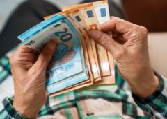 e-EΦΚΑ: Δείτε πότε θα καταβληθούν οι συντάξεις Οκτωβρίου e-EΦΚΑ: Δείτε πότε θα καταβληθούν οι συντάξεις Οκτωβρίου