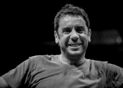 Ο άδοξος και πρόωρος θάνατος του Γιώργου Μαζωνάκη… Ο άδοξος και πρόωρος θάνατος του Γιώργου Μαζωνάκη…